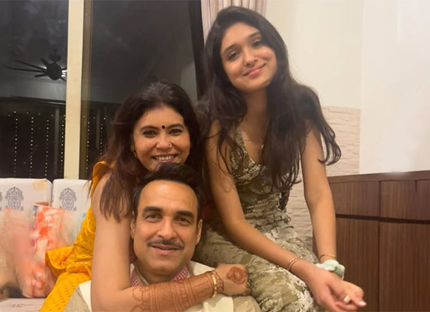 Pankaj Tripathi and wife Mridula enter theatre production with Lailaaj; daughter Aashi makes stage debut, , 2025