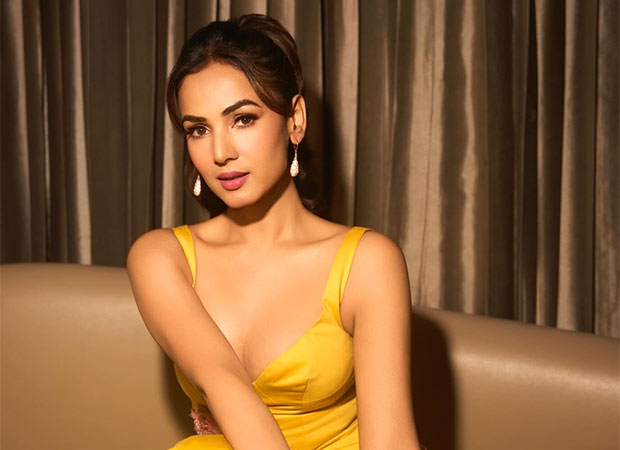Sonal Chauhan stranded in Dubai amid Middle East crisis, seeks PM Narendra Modi s help, , 2026